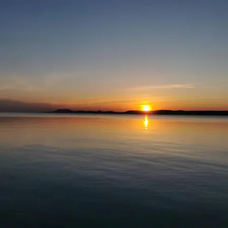 Apartamento Room4u Balatonszárszó