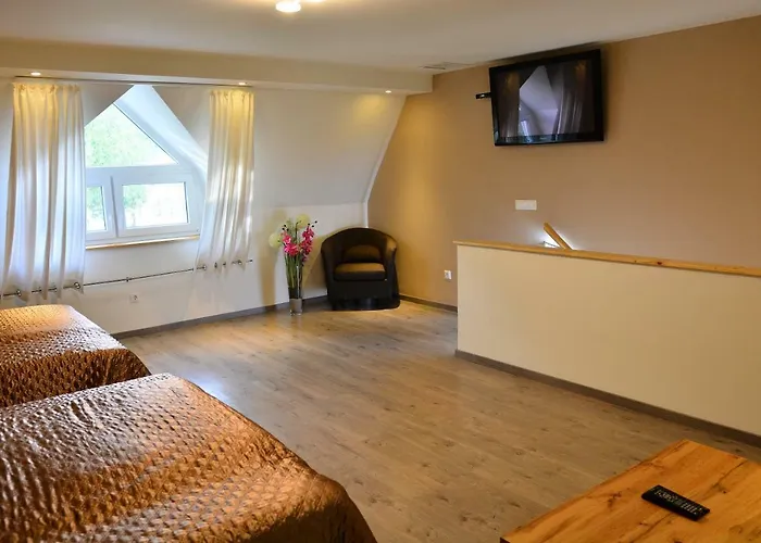 Room4u * Balatonszárszó